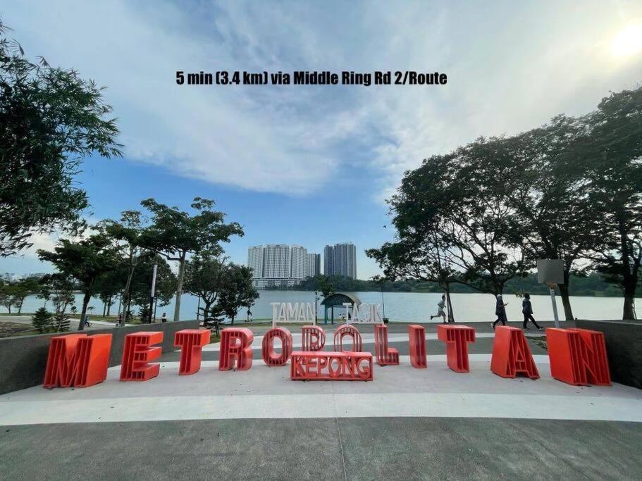 Felina Selayang Batu Caves Musiim Oniy